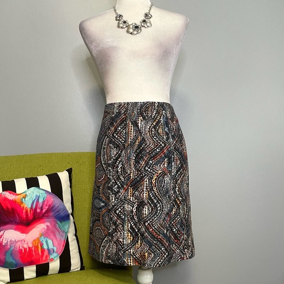 J Jill Ponte Mod Paisley Jacobean Print Straight Pencil Skirt - Picture 2 of 5